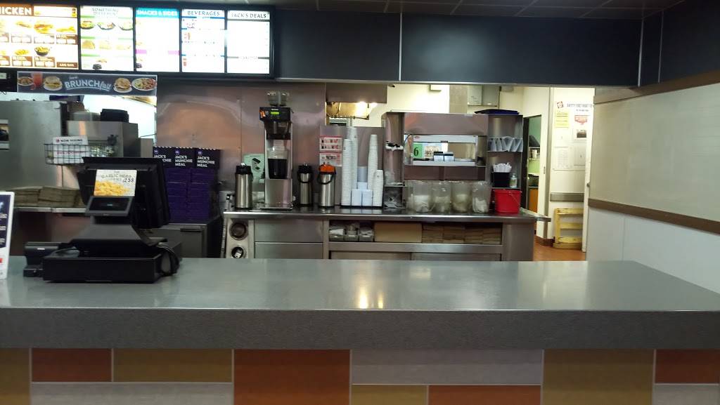 Jack in the Box | restaurant | 5814 S Central Ave, Phoenix, AZ 85040, USA | 6022762183 OR +1 602-276-2183