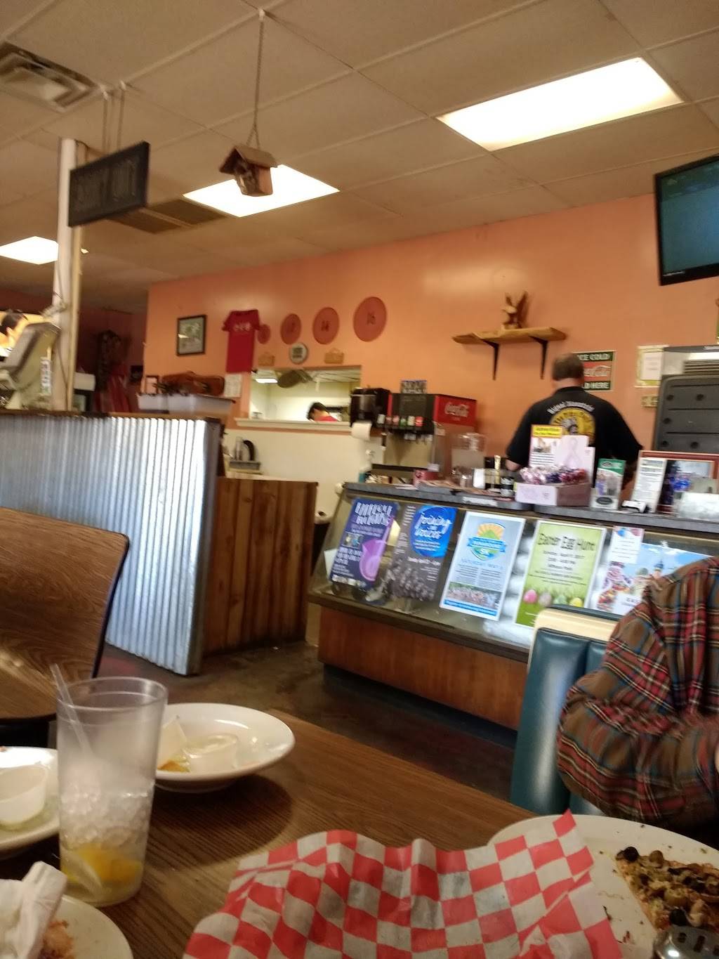 Pizza Place | restaurant | 1238 Taft Hwy #142, Signal Mountain, TN 37377, USA | 4238863761 OR +1 423-886-3761