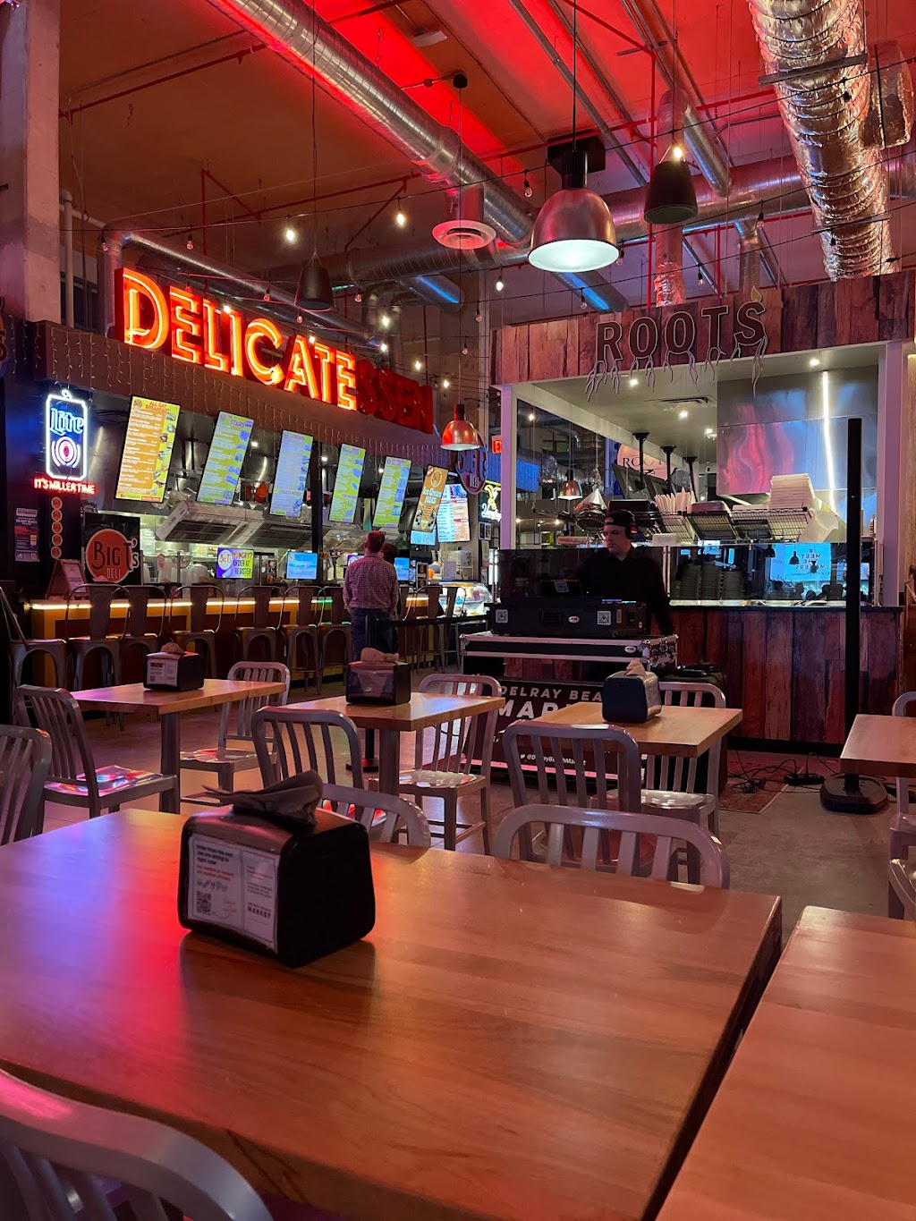 Delray Beach Market | restaurant | 33 SE 3rd Ave, Delray Beach, FL 33483, USA | 5615627000 OR +1 561-562-7000