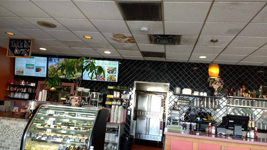 Coney Island | restaurant | 14 Railroad Ave, Middletown, NY 10940, USA | 8453433714 OR +1 845-343-3714