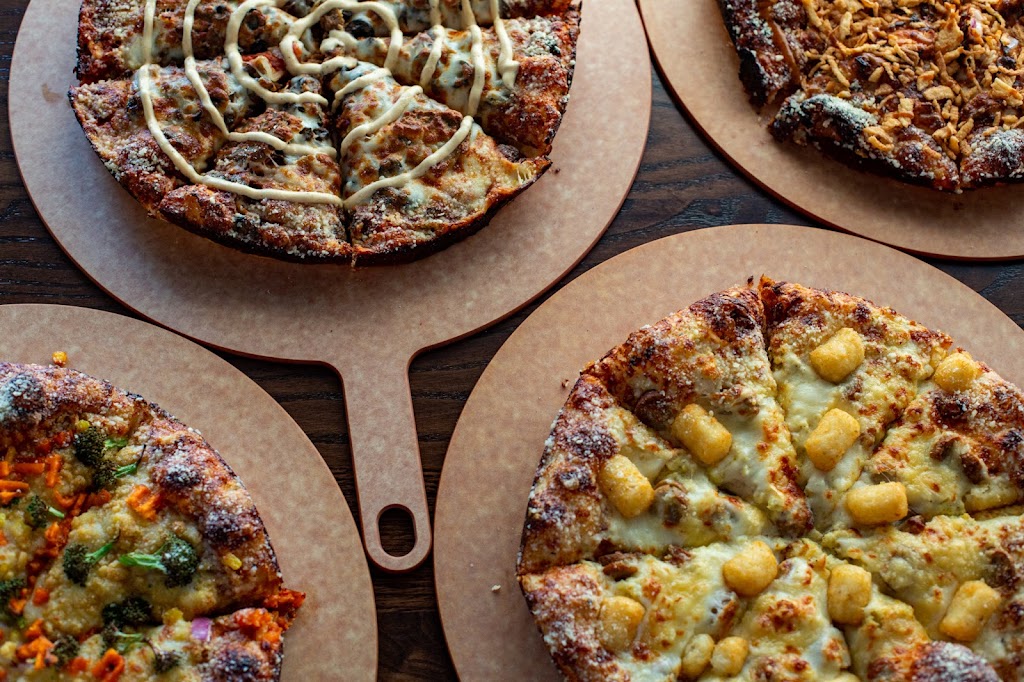 Vics Pizza | restaurant | 8340 Glynoaks Dr. #100, Lincoln, NE 68516, USA | 5315005402 OR +1 531-500-5402