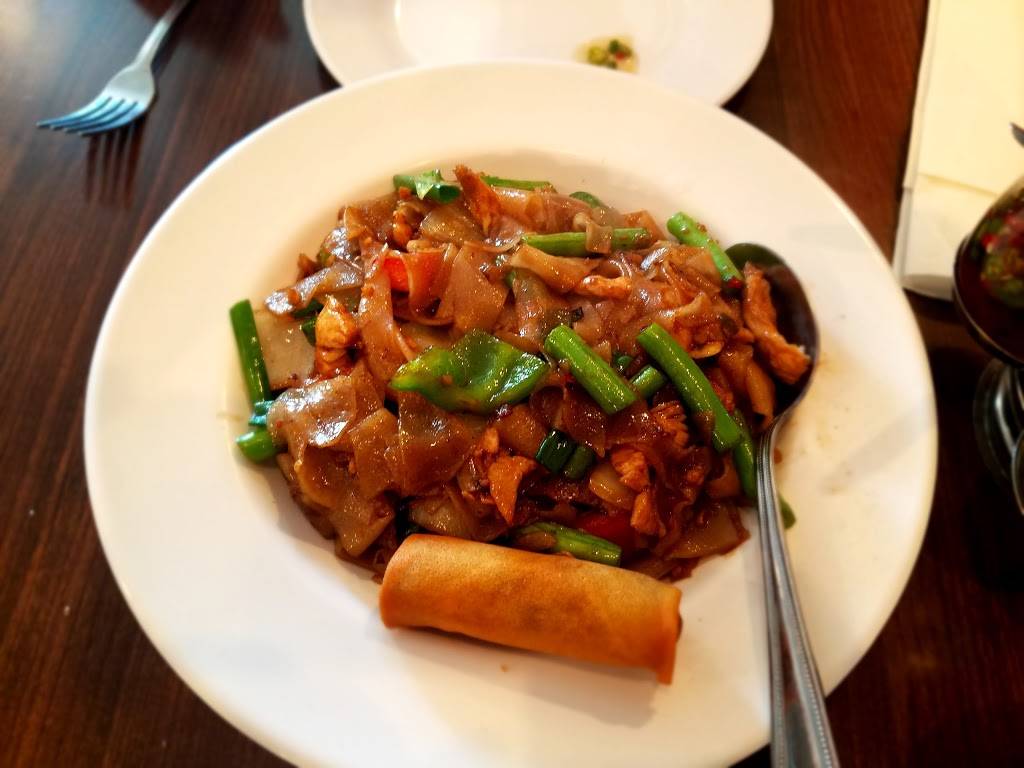 Ubon Thai Kitchen | restaurant | 24631 Crenshaw Blvd, Torrance, CA 90505, USA | 3103261092 OR +1 310-326-1092