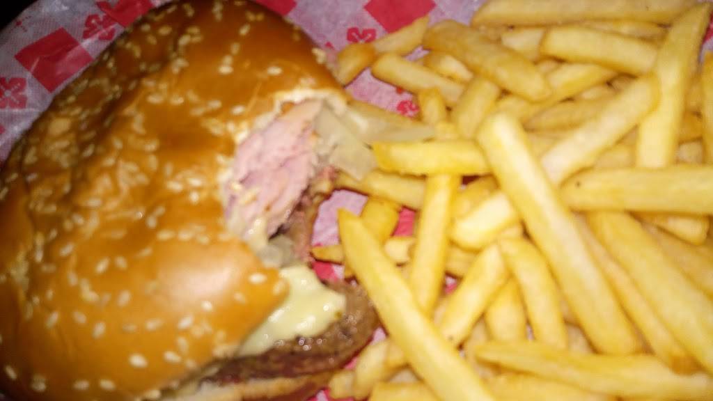 Rons Place | restaurant | 3301 52nd St, Kenosha, WI 53144, USA | 2626575907 OR +1 262-657-5907