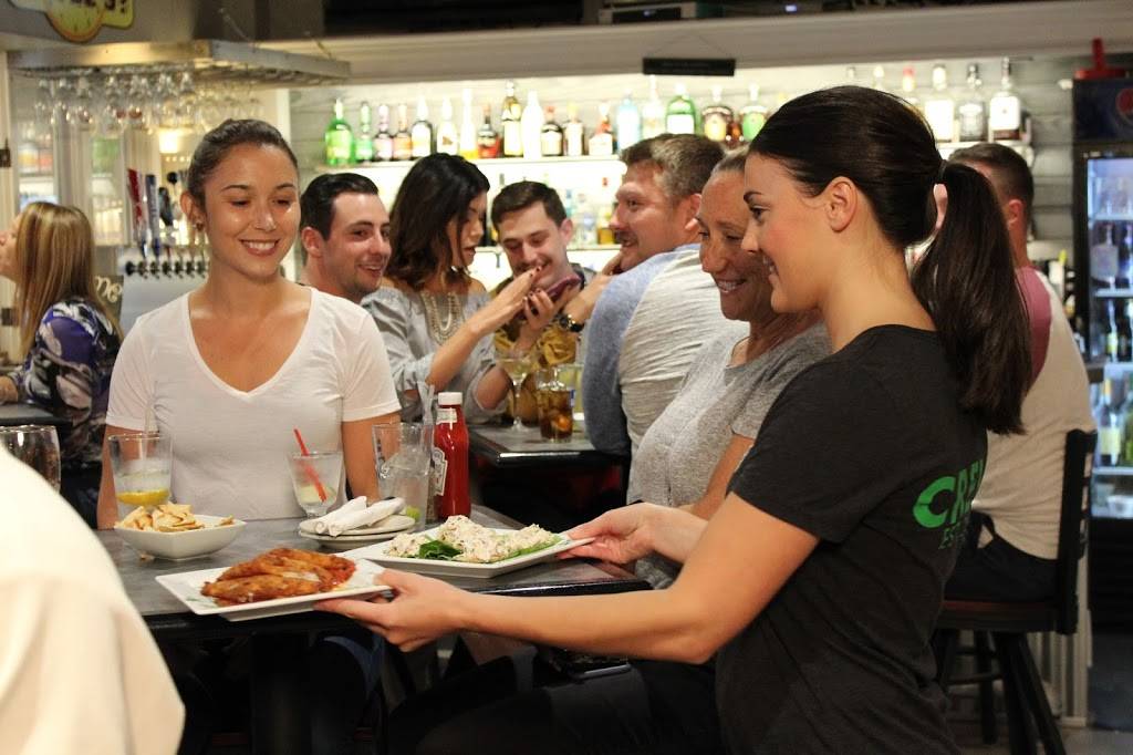 Chick-A-Dee of Lewiston | restaurant | 1472 Lisbon St, Lewiston, ME 04240, USA | 2073763870 OR +1 207-376-3870