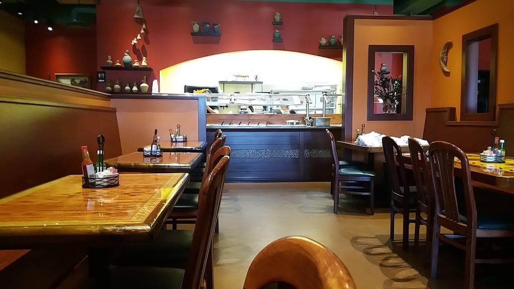 Cocina De Carlos | restaurant | 27072 Carronade Dr, Perrysburg, OH 43551, USA | 4198720200 OR +1 419-872-0200