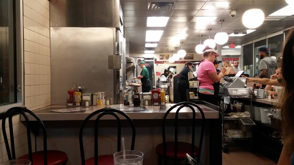 Waffle House | meal takeaway | 2147 W Pinhook Rd, Lafayette, LA 70508, USA | 3372611125 OR +1 337-261-1125