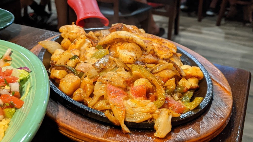 Peppers Mexican Grill and Cantina | restaurant | 1900 S Ferdon Blvd Suite 140, Crestview, FL 32536, USA | 8503985042 OR +1 850-398-5042