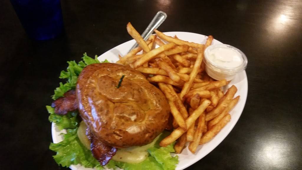 Davids Pizza | restaurant | 1744 W Hammer Ln, Stockton, CA 95209, USA | 2094772677 OR +1 209-477-2677