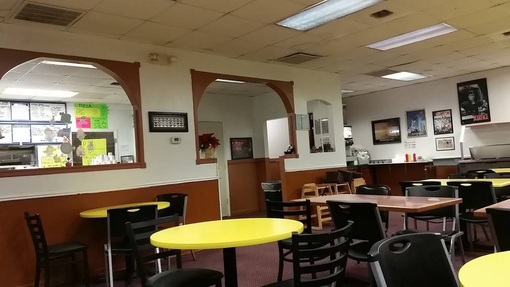 Hungry Boys | restaurant | 811 N Ladd St, Pontiac, IL 61764, USA | 8158441022 OR +1 815-844-1022