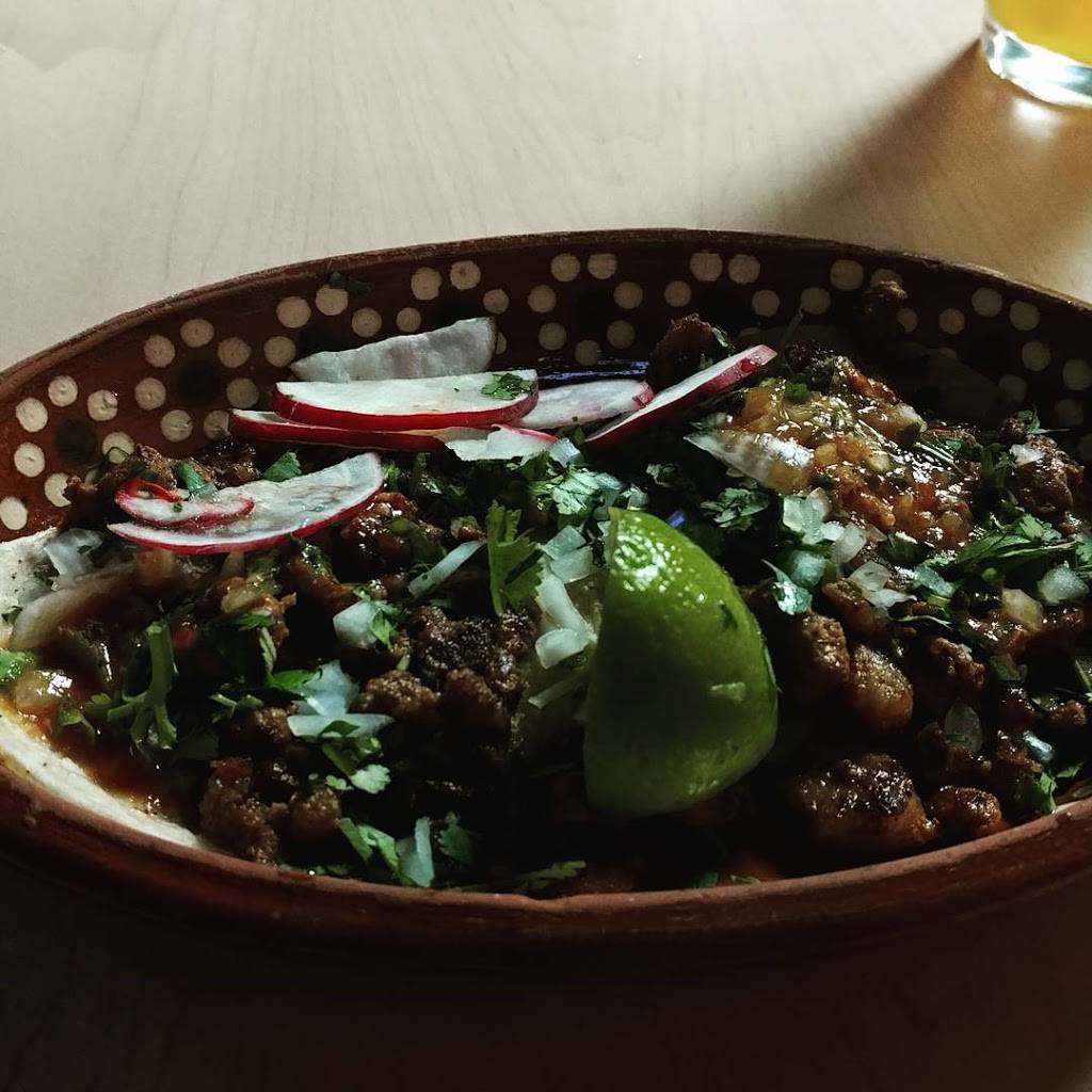 Zitios | restaurant | 11 East St, Woodland, CA 95776, USA | 5306696932 OR +1 530-669-6932