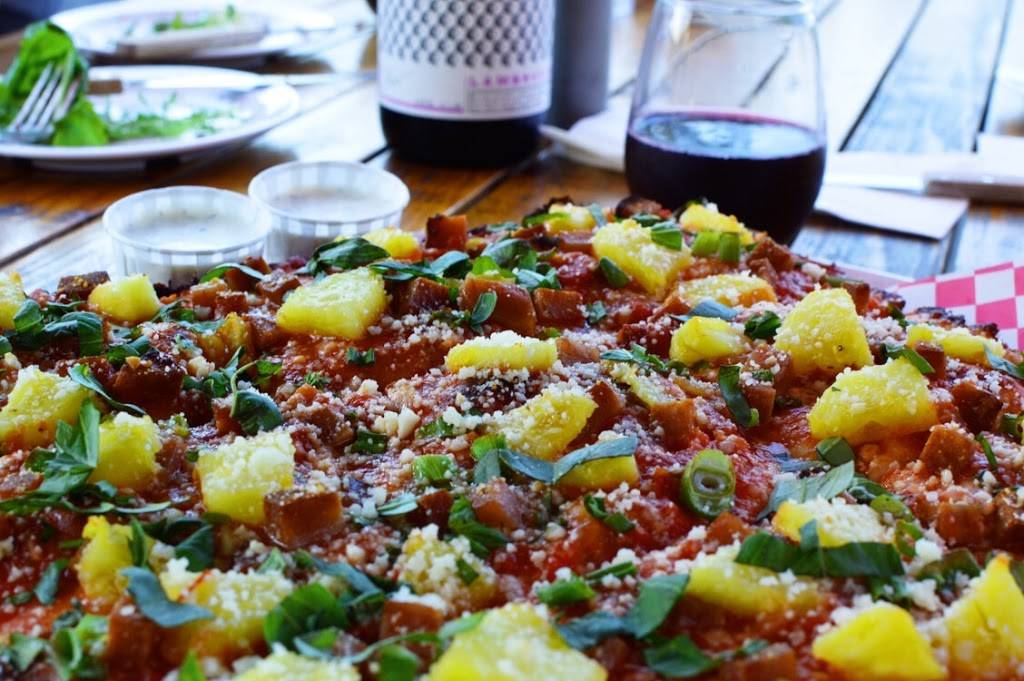 Ranch PDX Woodlawn | restaurant | 1760 NE Dekum St, Portland, OR 97211, USA | 9712885187 OR +1 971-288-5187