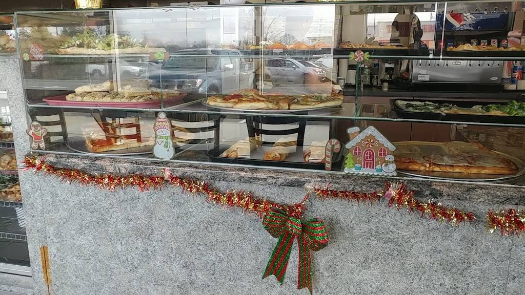 Milano Pizza | restaurant | 10 Farber Dr # 33, Bellport, NY 11713, USA | 6317760982 OR +1 631-776-0982