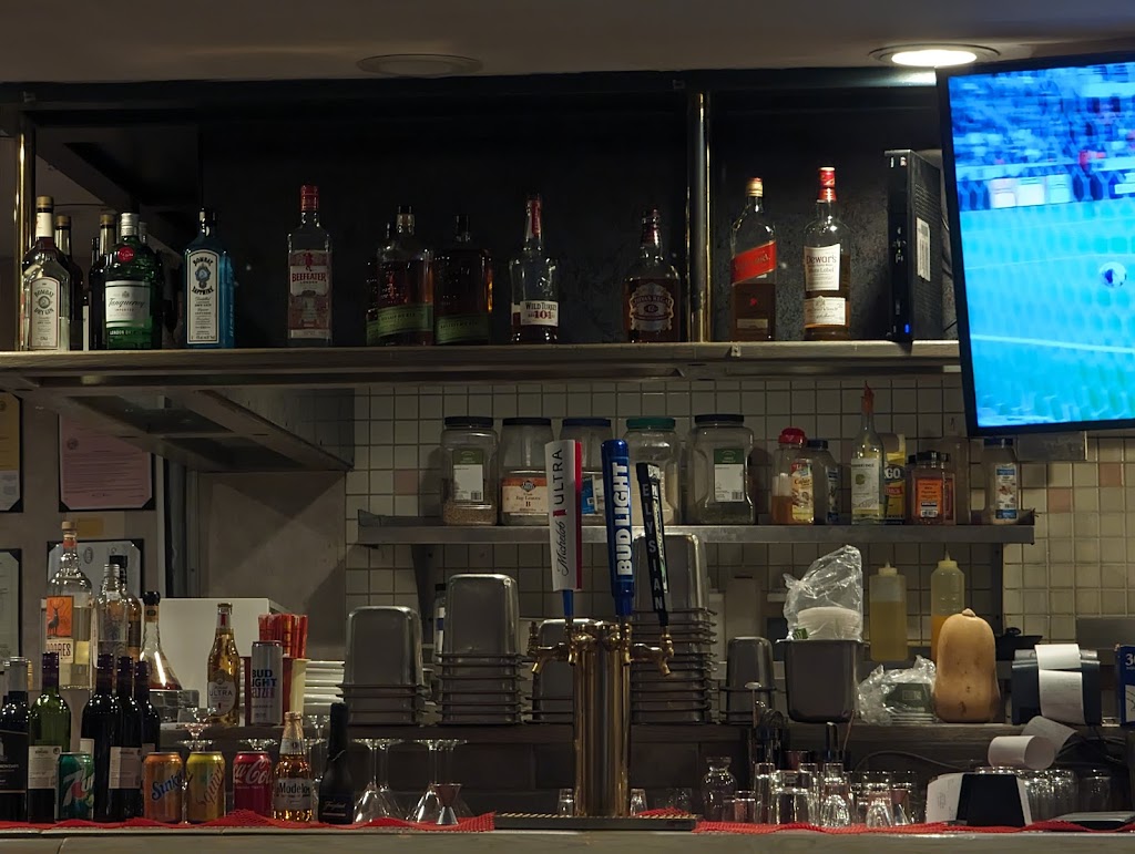 Bistro 150 | restaurant | 150 Hegenberger Rd, Oakland, CA 94621, USA | 5109693130 OR +1 510-969-3130