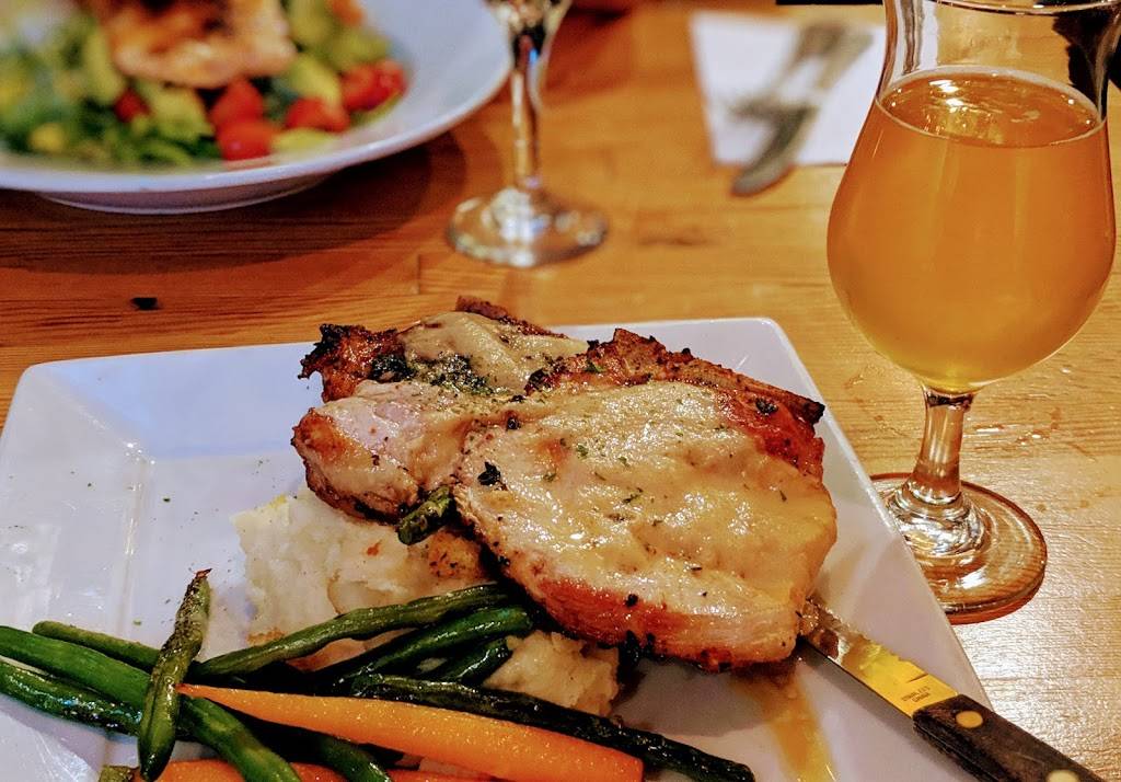 The Social List | restaurant | 1004, 2105 E 4th St, Long Beach, CA 90814, USA | 5624335478 OR +1 562-433-5478