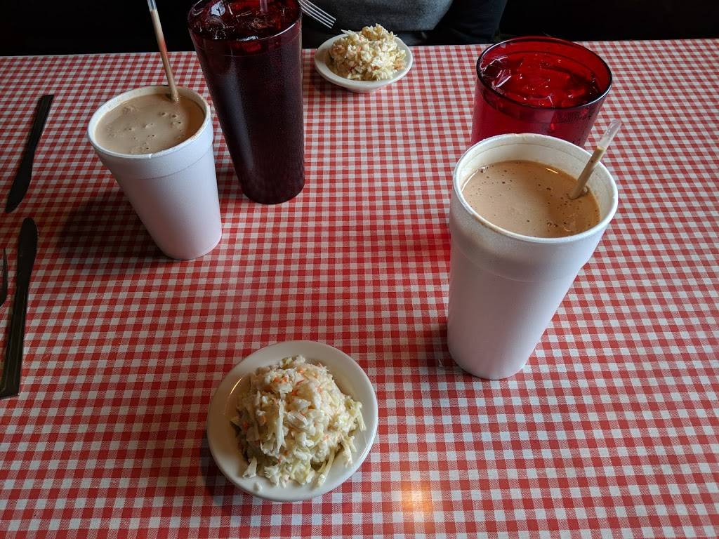 Daly Drive-In | restaurant | 31500 Plymouth Rd, Livonia, MI 48150, USA | 7344274474 OR +1 734-427-4474