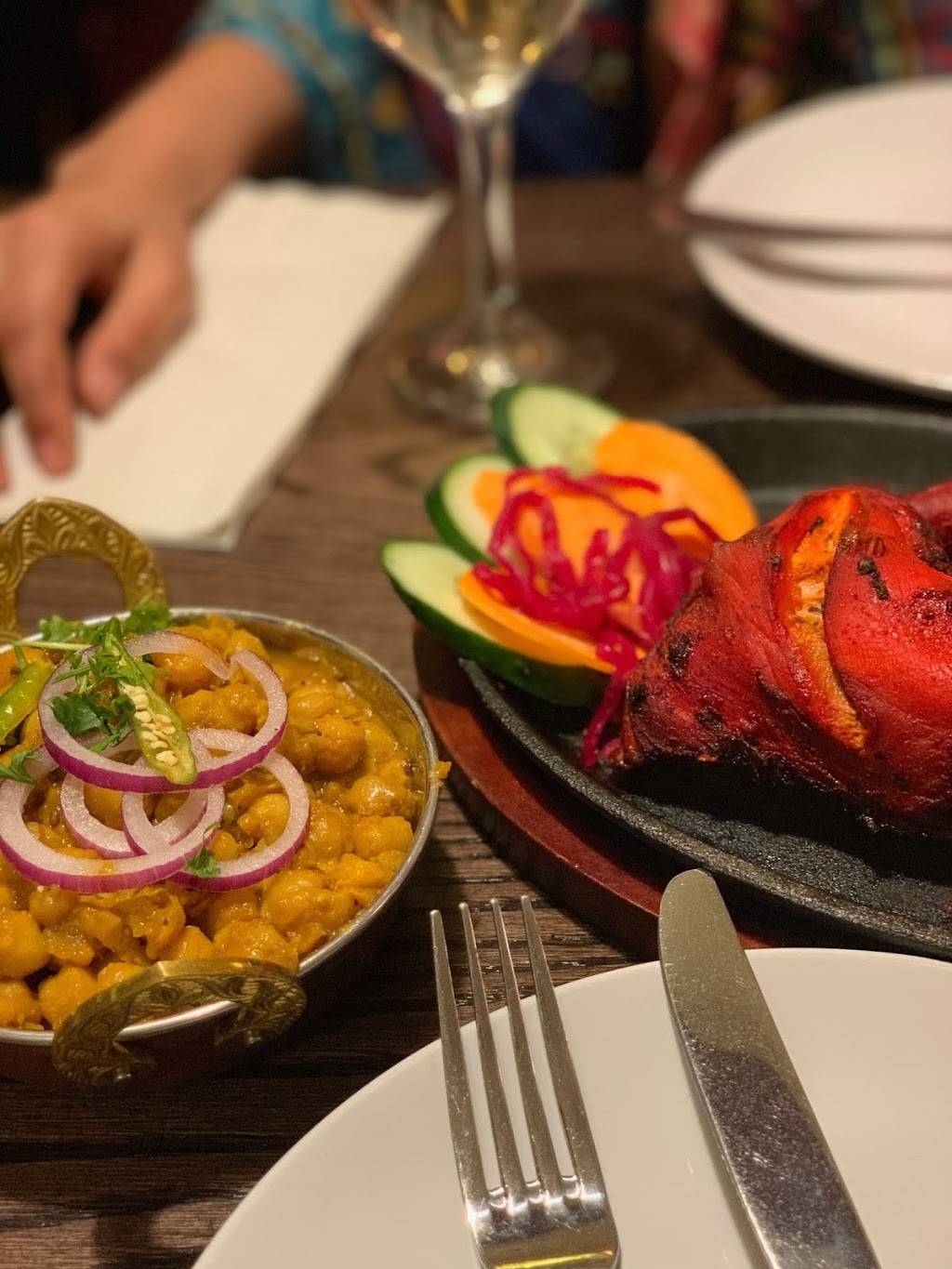 Royal Indian | restaurant | 39 Rodick St, Bar Harbor, ME 04609, USA | 2078019418 OR +1 207-801-9418