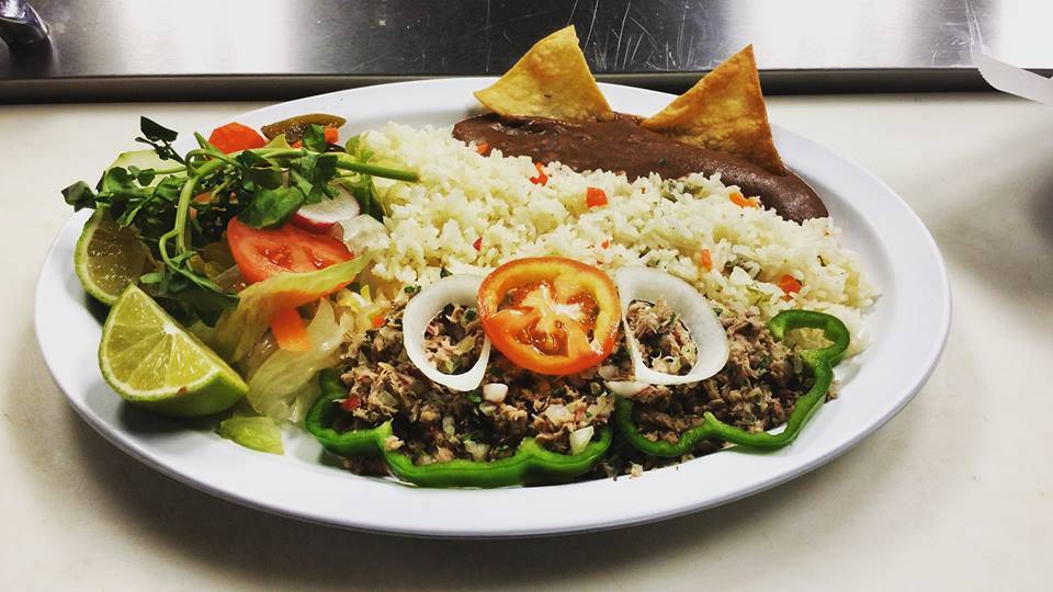 El Papaturro Place | restaurant | 9040 Woodman Ave, Pacoima, CA 91331, USA | 8188942393 OR +1 818-894-2393