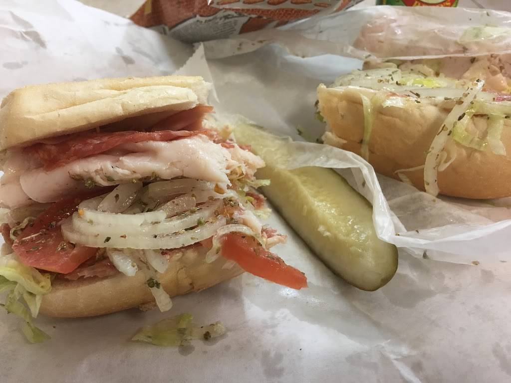 The Deli | restaurant | 480 Elden St, Herndon, VA 20170, USA | 7034359085 OR +1 703-435-9085