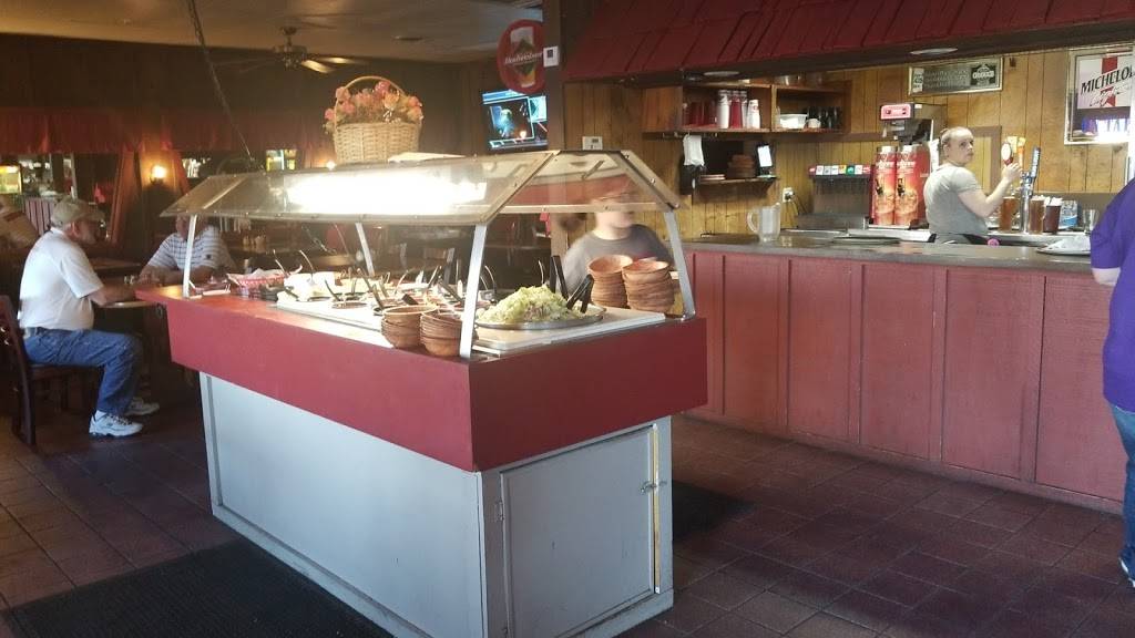 Jims Razorback Pizza | restaurant | 2620 West Martin Luther King Junior Boulevard, Fayetteville, AR 72701, USA | 4794432265 OR +1 479-443-2265