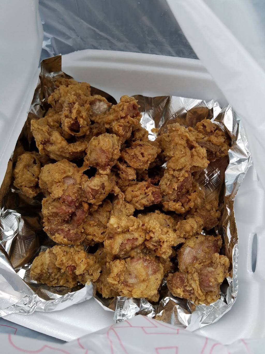 LaWans | restaurant | 7520 S Tryon St Ste 19, Charlotte, NC 28217, USA | 7046657225 OR +1 704-665-7225