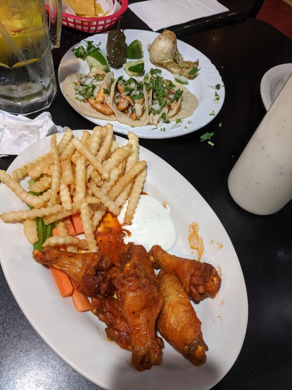 Alexs Tacos & Wings | restaurant | 2202 Circle Dr, Columbia, TN 38401, USA | 9315482297 OR +1 931-548-2297