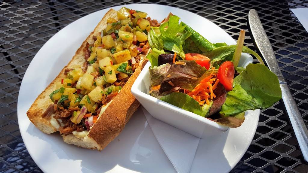 Bluebeard | restaurant | 653 Virginia Ave, Indianapolis, IN 46203, USA | 3176861580 OR +1 317-686-1580