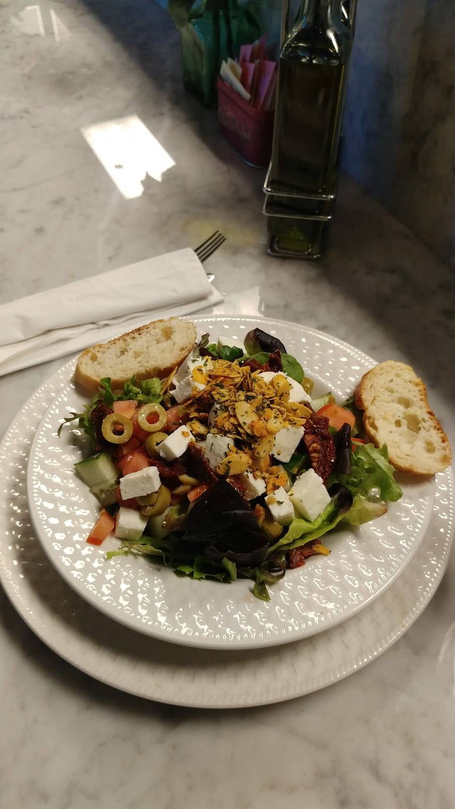 The Cheese & Wine Cafe | cafe | 802 N Dixie Hwy, Lantana, FL 33462, USA | 5615850123 OR +1 561-585-0123