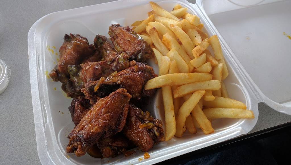 R&R Extreme Wings | restaurant | 4361 N Keystone Ave, Indianapolis, IN 46205, USA | 3173774490 OR +1 317-377-4490