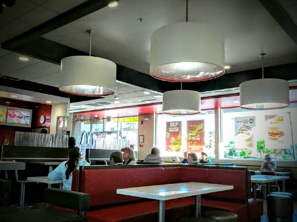 McDonalds | cafe | 909 E Main St, Alhambra, CA 91801, USA | 6262894541 OR +1 626-289-4541