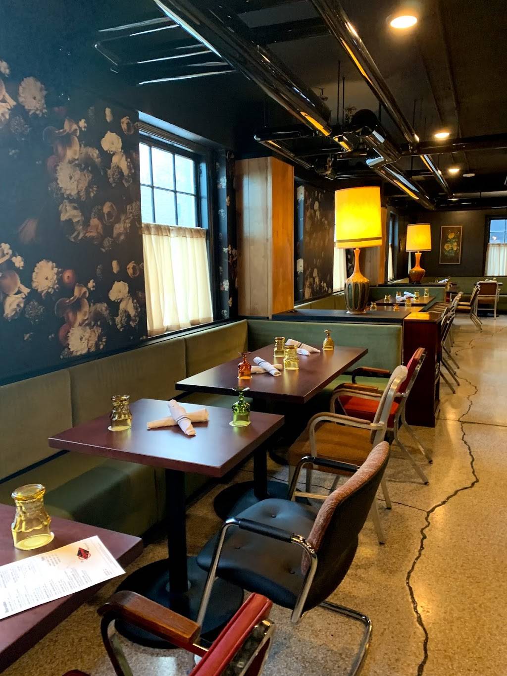The Commons | restaurant | 547 Cherry St SE Suite C, Grand Rapids, MI 49503, USA | 6164582704 OR +1 616-458-2704
