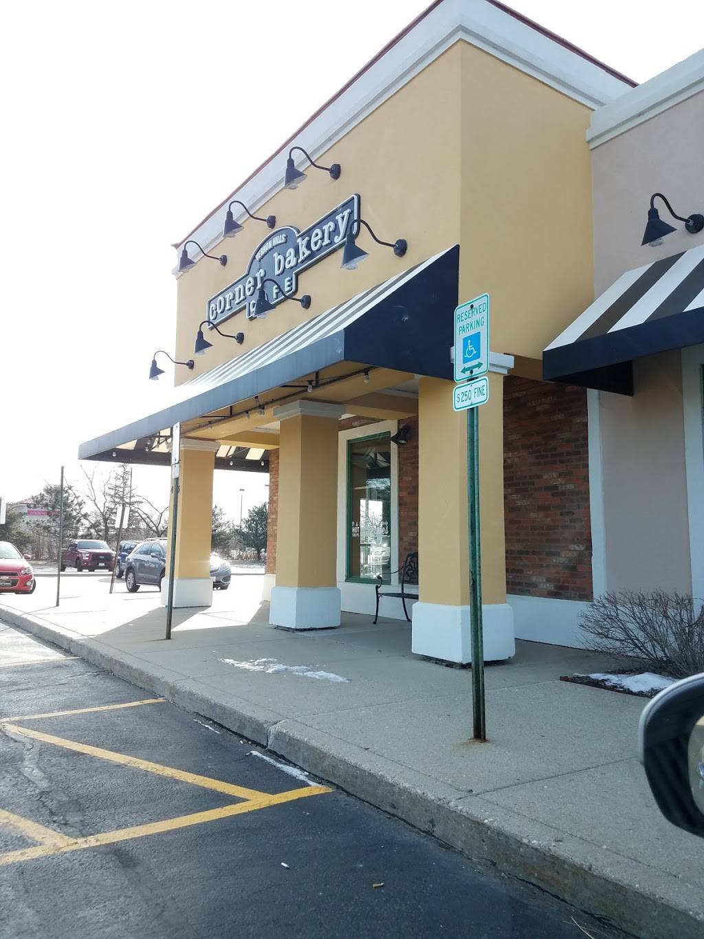 Corner Bakery Cafe | cafe | 445 E Townline Rd A, Vernon Hills, IL 60061, USA | 8479321002 OR +1 847-932-1002