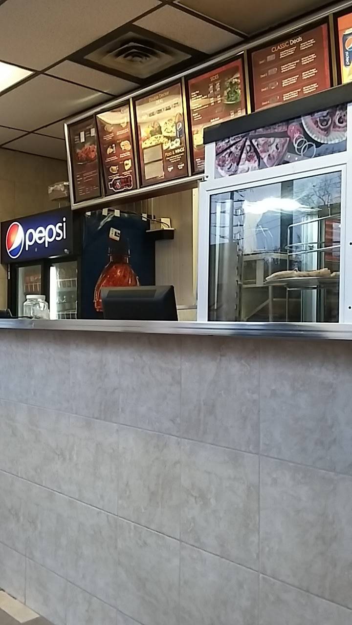 Double Double Pizza & Chicken | restaurant | 332 Wharncliffe Rd N, London, ON N6G 1E1, Canada | 5194730000 OR +1 519-473-0000