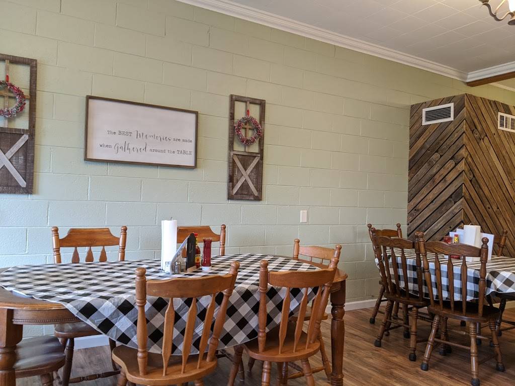 Mom and Pops Cafe | restaurant | 208 W College Ave, Friendsville, TN 37737, USA | 8653382770 OR +1 865-338-2770