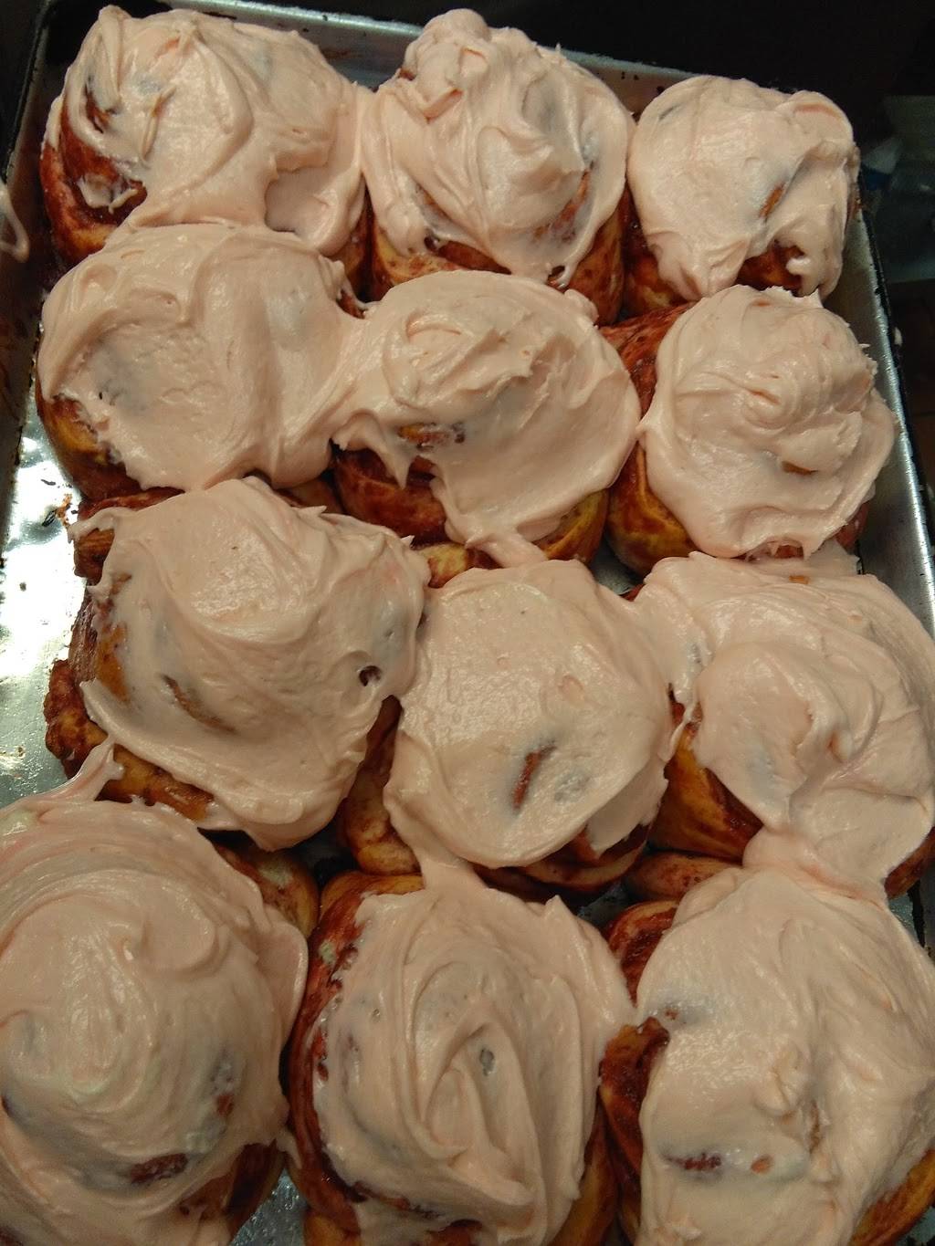 Missys Corner Cafe | restaurant | 2111 Court St, Pekin, IL 61554, USA | 3093464456 OR +1 309-346-4456