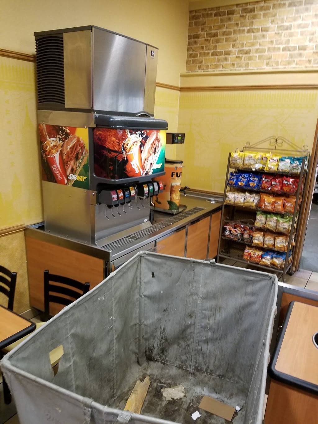 Subway | restaurant | 5019 Red Arrow Hwy, Stevensville, MI 49127, USA | 2694285077 OR +1 269-428-5077