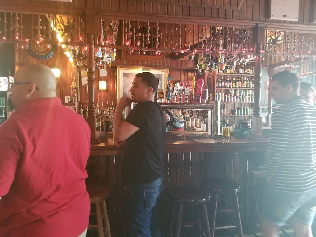 Edisons Pizza Kitchen | restaurant | 2365 Professor Ave, Cleveland, OH 44113, USA | 2162984484 OR +1 216-298-4484