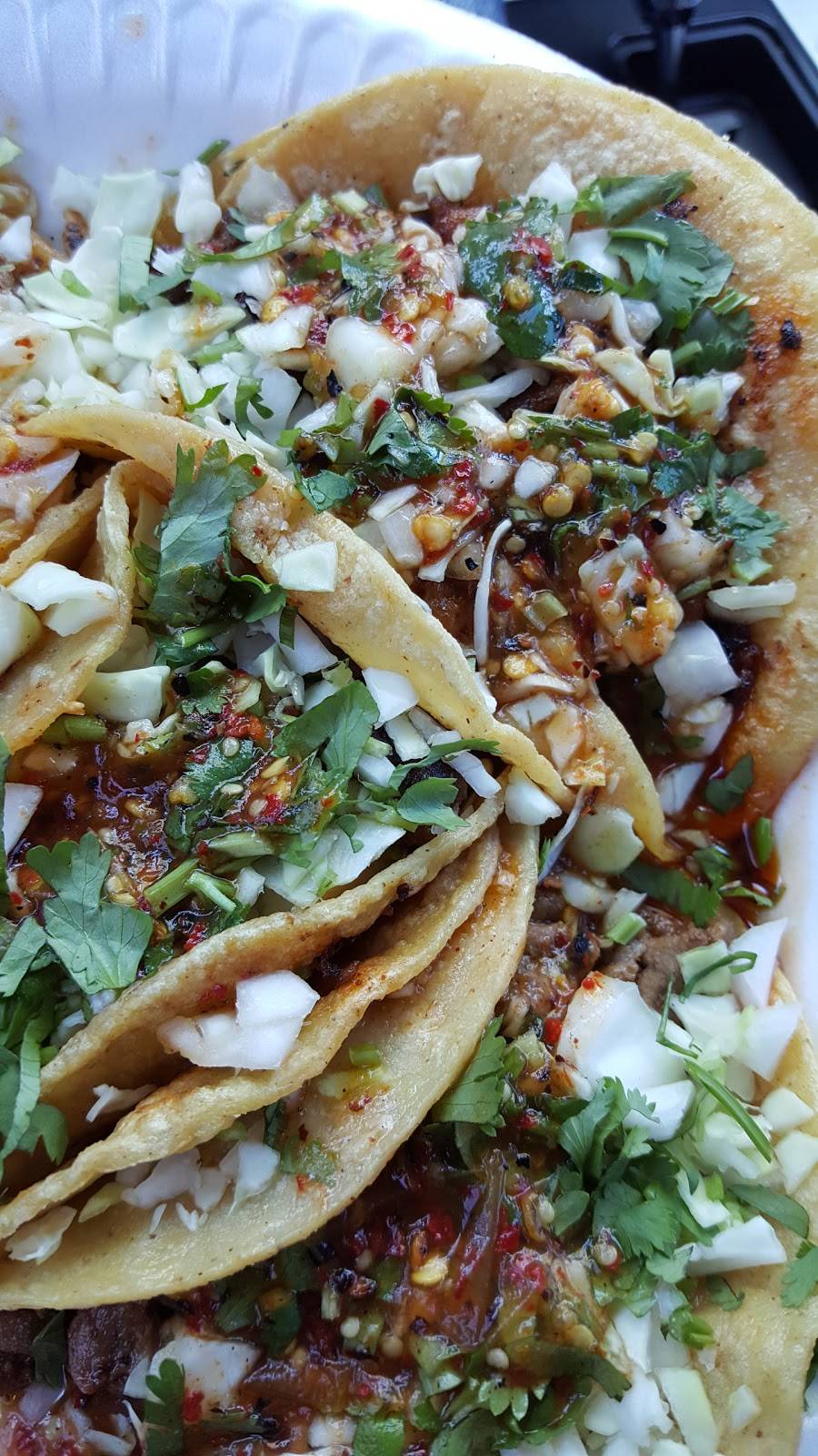 Taqueria El Premio Mayor | restaurant | 3141 N Maroa Ave, Fresno, CA 93704, USA | 5592277281 OR +1 559-227-7281