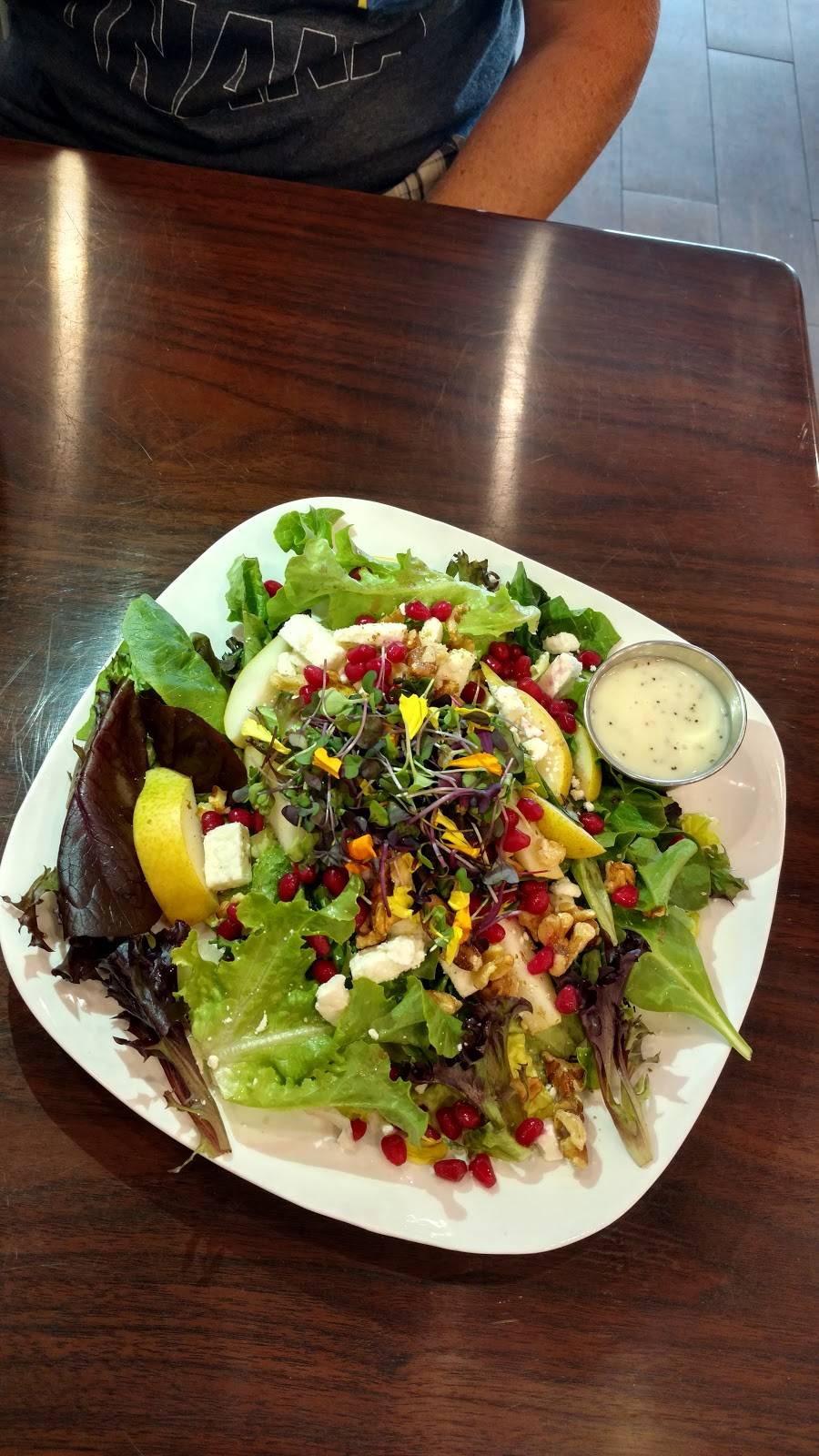 deLITEful kitchen | restaurant | 2401 SE Ocean Blvd, Stuart, FL 34996, USA | 7723243413 OR +1 772-324-3413