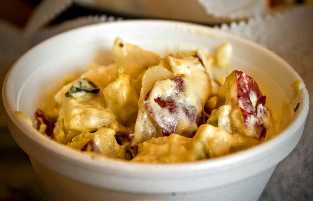 Martins Barbeque Joint | restaurant | 7238 Nolensville Rd, Nolensville, TN 37135, USA | 6157761856 OR +1 615-776-1856