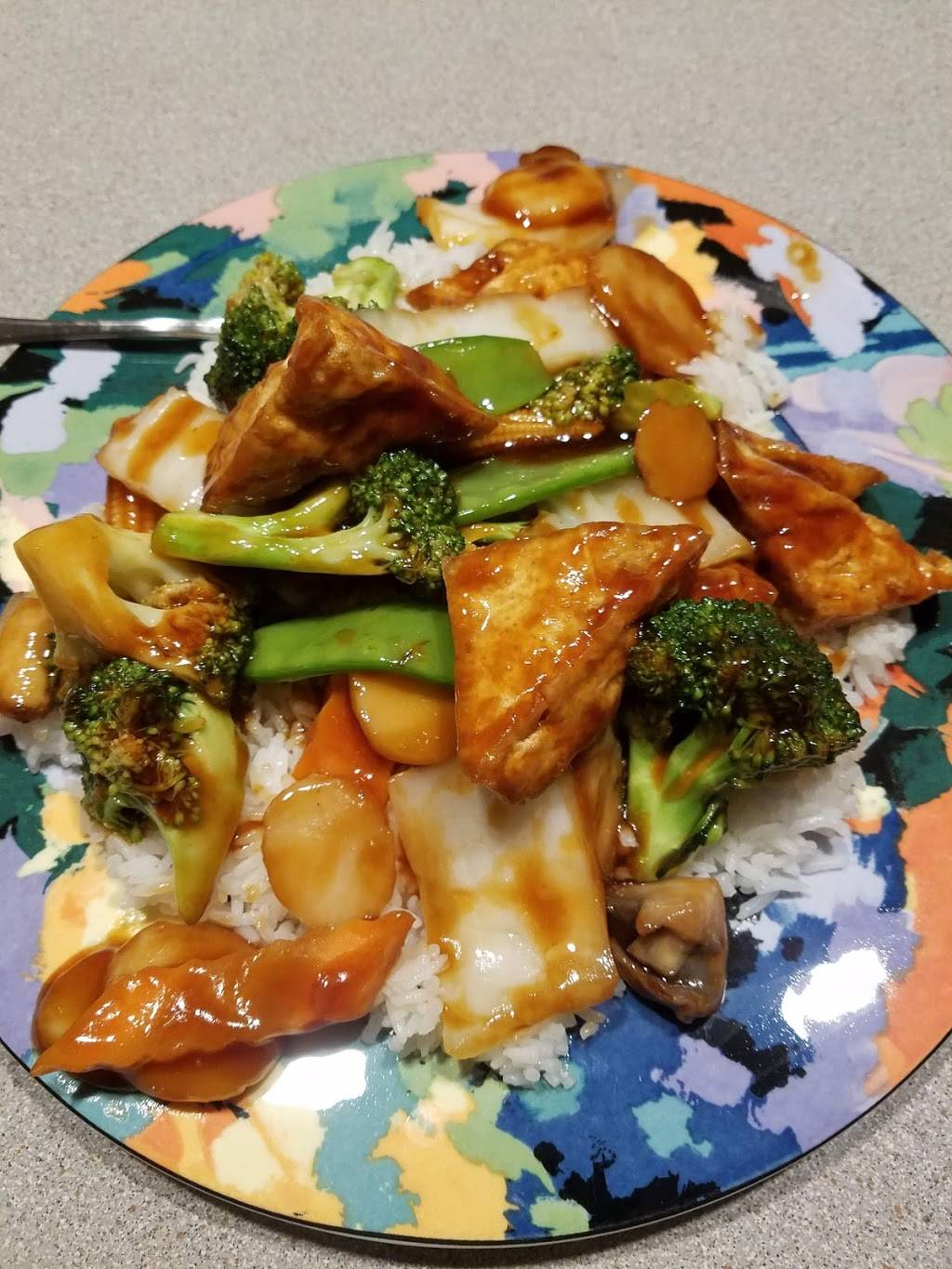 King Wok Chinese | restaurant | 1102 Town Square Rd, Pottstown, PA 19465, USA | 6107188808 OR +1 610-718-8808