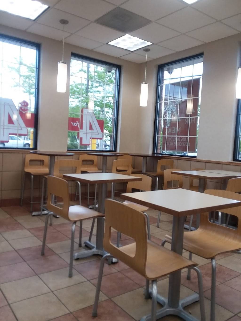 Wendys | restaurant | 2162 Fairfield Ave, Bridgeport, CT 06605, USA | 2033829689 OR +1 203-382-9689
