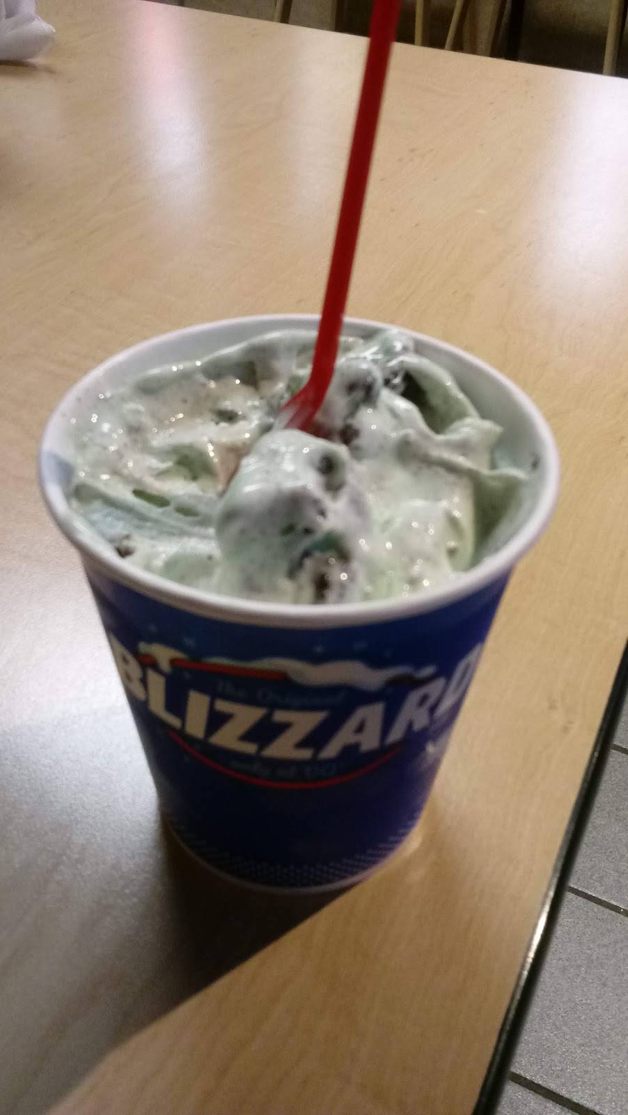 Dairy Queen Grill & Chill | restaurant | 1224 Peoria St, Washington, IL 61571, USA | 3094442912 OR +1 309-444-2912