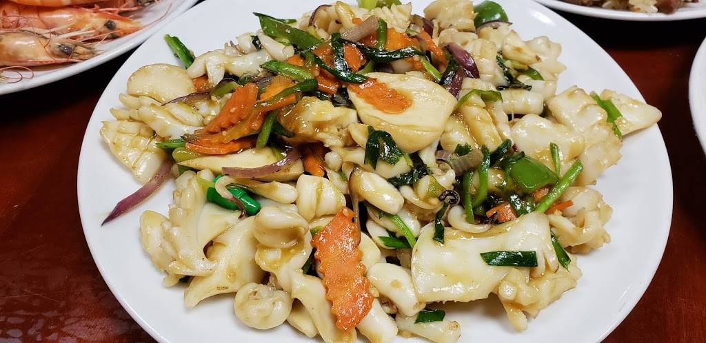 Golden Pot | restaurant | 3245 Main St, Frisco, TX 75034, USA | 2147050388 OR +1 214-705-0388