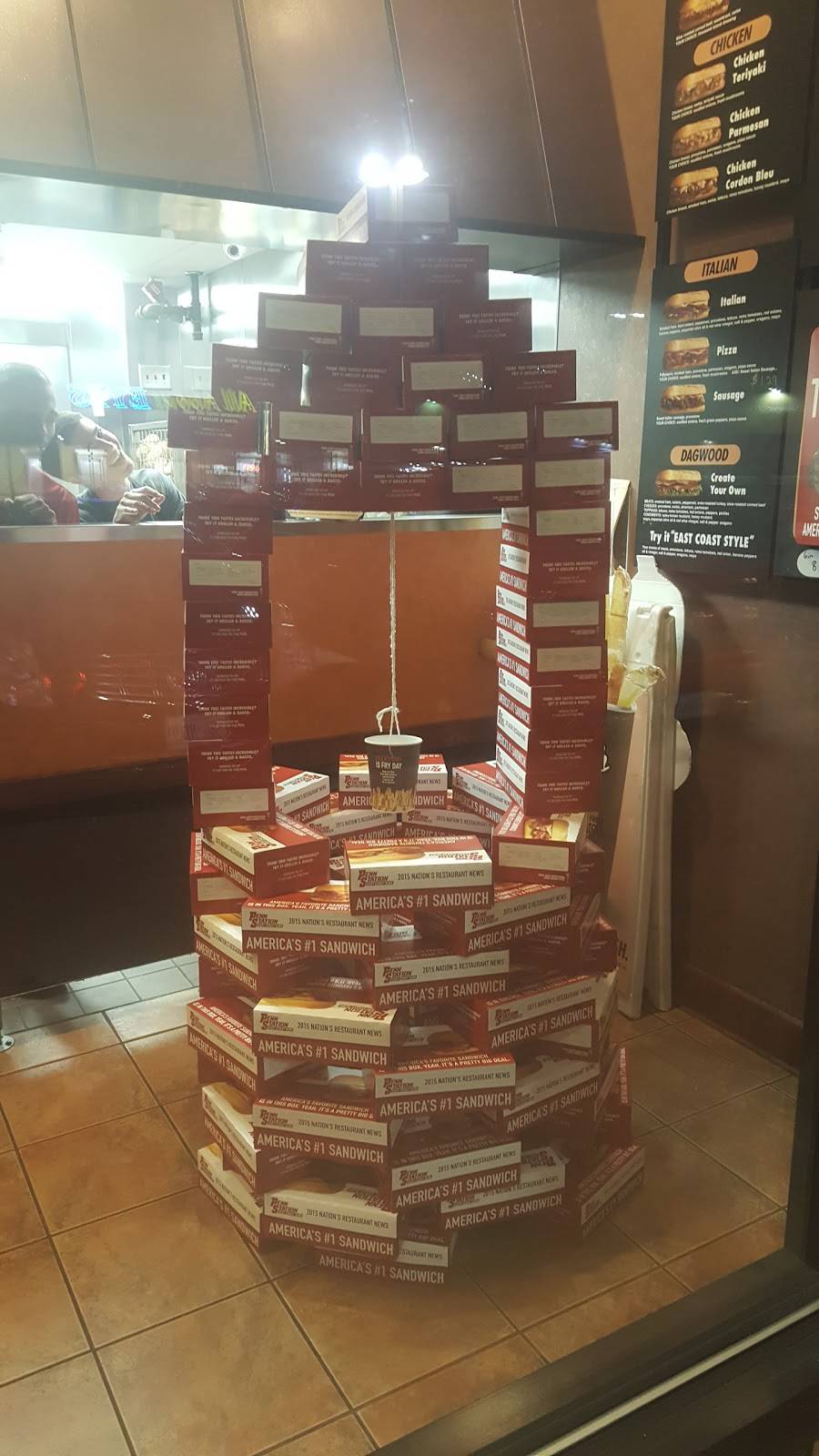 Penn Station East Coast Subs | meal takeaway | 1126 Collinsville Crossing Blvd, Collinsville, IL 62234, USA | 6183443400 OR +1 618-344-3400