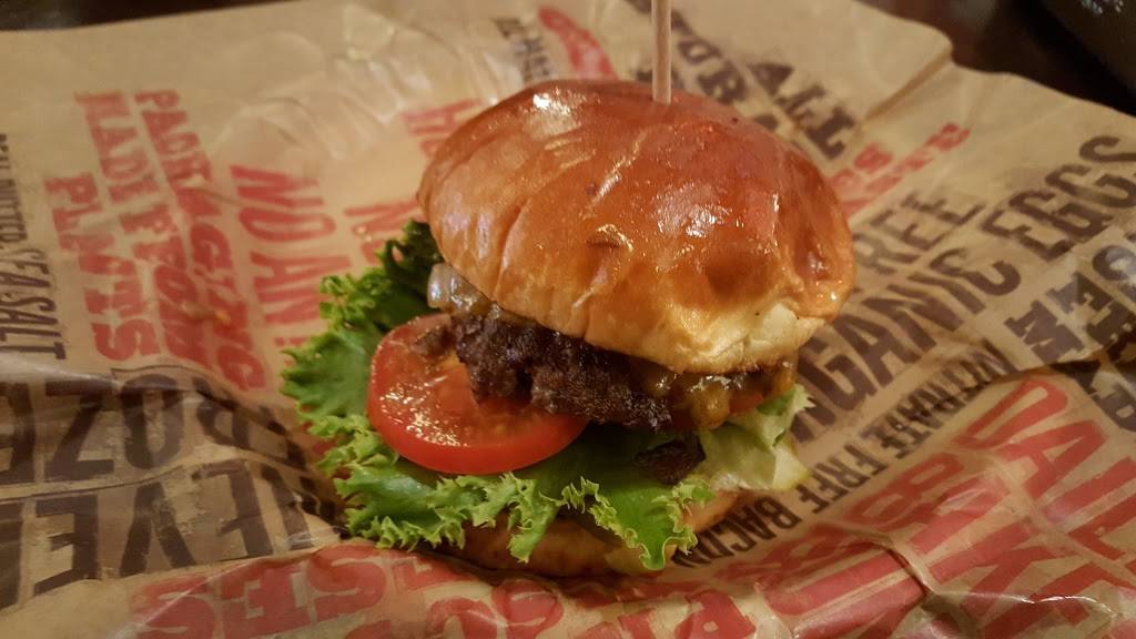 Epic Burger | restaurant | 517 S State St, Chicago, IL 60605, USA | 3129131373 OR +1 312-913-1373