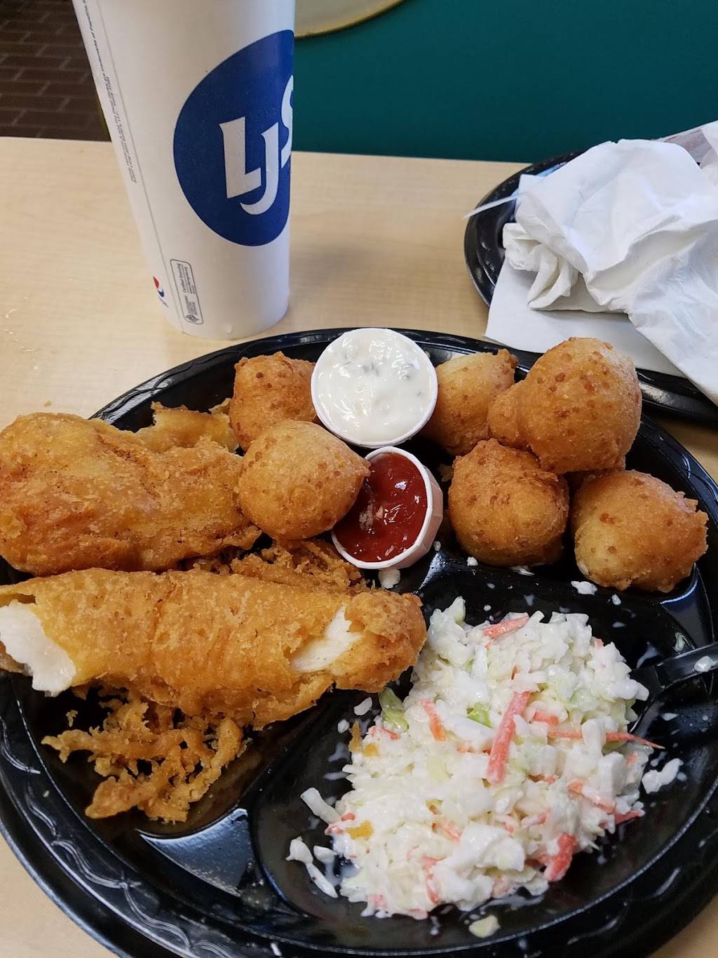 Long John Silvers | restaurant | 2630 Williams Blvd SW, Cedar Rapids, IA 52404, USA | 3193655353 OR +1 319-365-5353