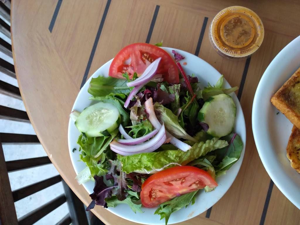 Sharkeys Pub & Galley Restaurant | restaurant | 522 Caribbean Dr, Key Largo, FL 33037, USA | 3054530999 OR +1 305-453-0999