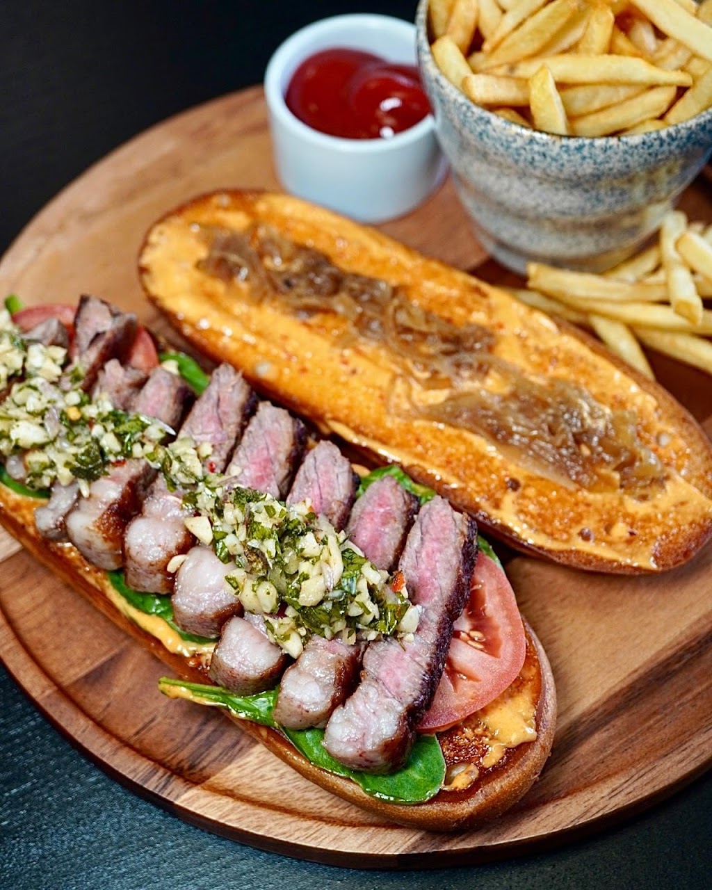 Aroma Latin American Cocina | restaurant | 2877 N Green Valley Pkwy, Henderson, NV 89014, USA | 7025470474 OR +1 702-547-0474