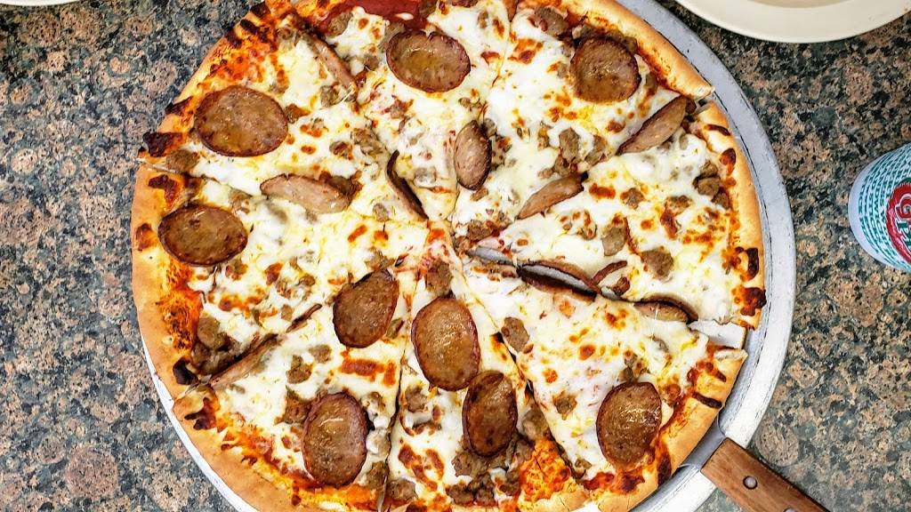 Gambinos Pizza | meal delivery | 308 Missouri Ave, Alma, KS 66401, USA | 7857653308 OR +1 785-765-3308