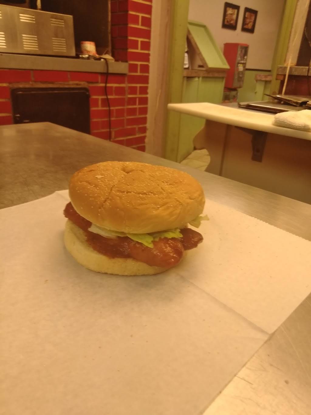 Ikes Barbecue | restaurant | 3200 Woodburn Ave, Cincinnati, OH 45207, USA | 5132210417 OR +1 513-221-0417